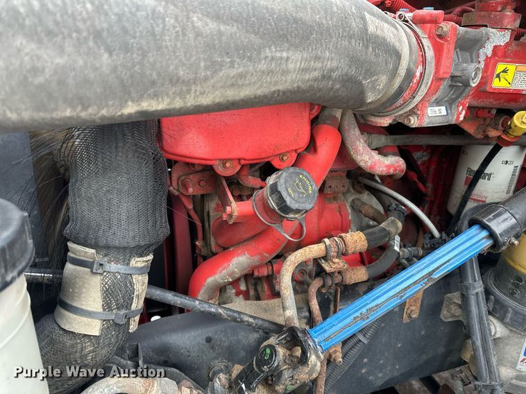 image for item DN0951 2015 International  ProStar 122 semi truck