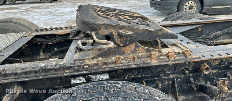 image for item DN0954 2000 Sterling  L9522 semi truck