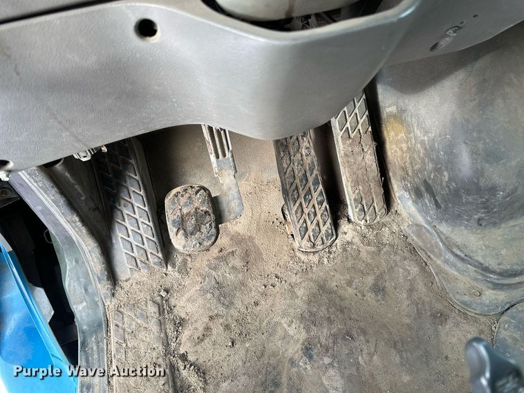 image for item DN0954 2000 Sterling  L9522 semi truck