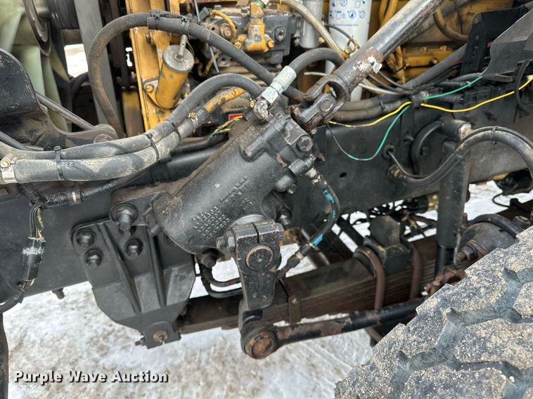 image for item DN0954 2000 Sterling  L9522 semi truck