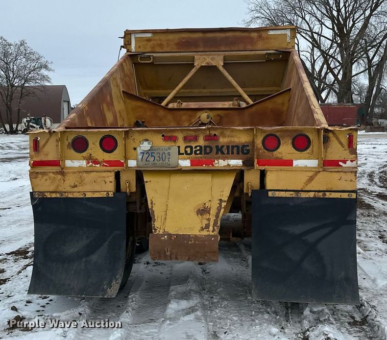 image for item DN0957 1983 Load King 1827 bottom dump trailer