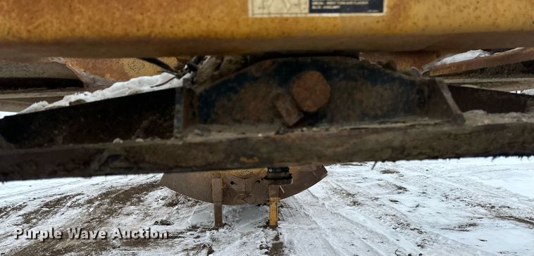 image for item DN0957 1983 Load King 1827 bottom dump trailer