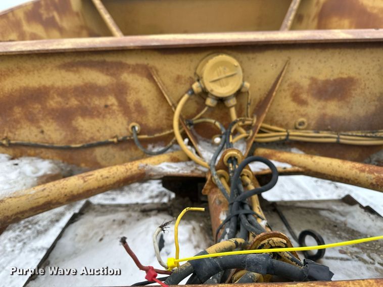 image for item DN0957 1983 Load King 1827 bottom dump trailer