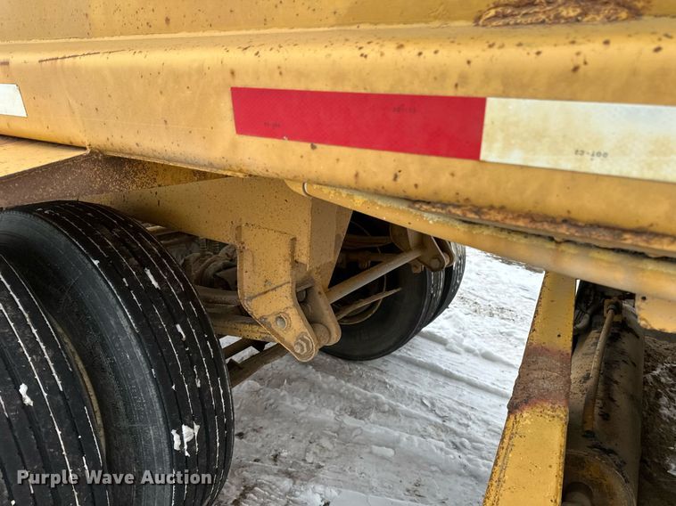 image for item DN0957 1983 Load King 1827 bottom dump trailer