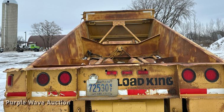 image for item DN0957 1983 Load King 1827 bottom dump trailer