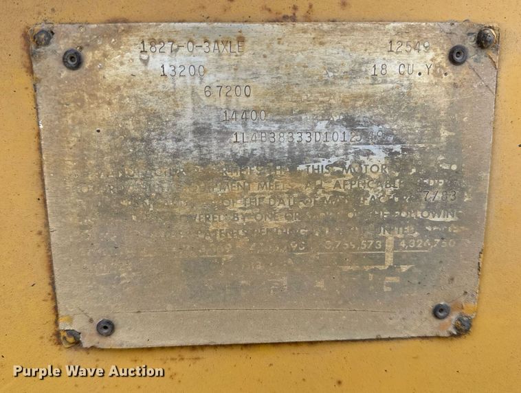 image for item DN0957 1983 Load King 1827 bottom dump trailer