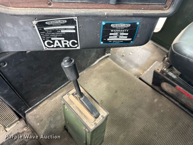 image for item DO2653 1992 Freightliner M916A1 winch truck