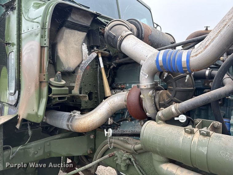 image for item DO2653 1992 Freightliner M916A1 winch truck