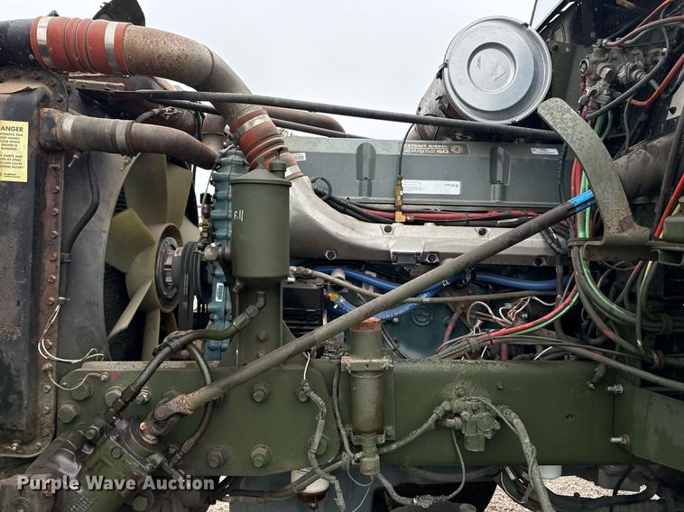 image for item DO2653 1992 Freightliner M916A1 winch truck