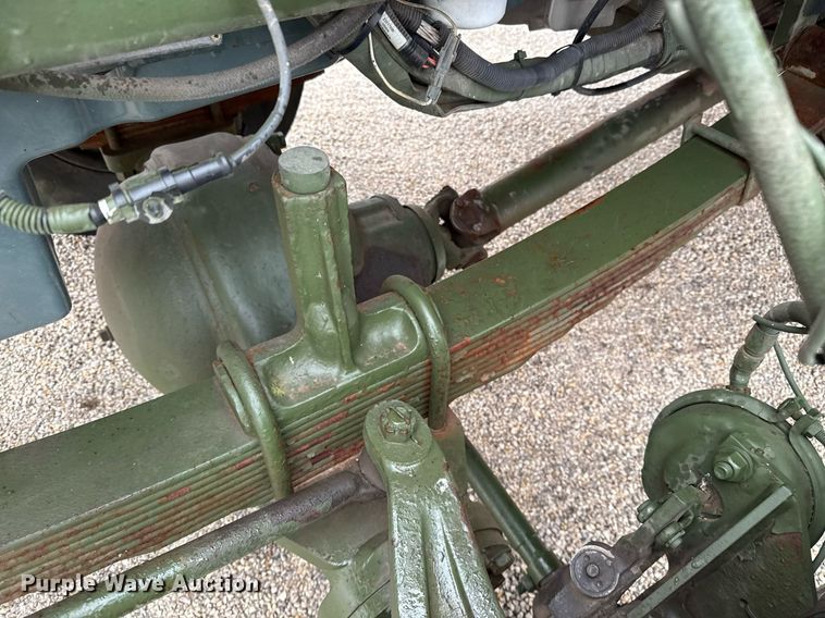 image for item DO2653 1992 Freightliner M916A1 winch truck