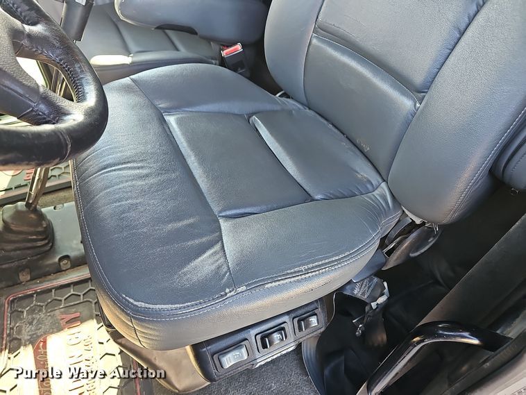 image for item DO7742 2018 Peterbilt 389 semi truck