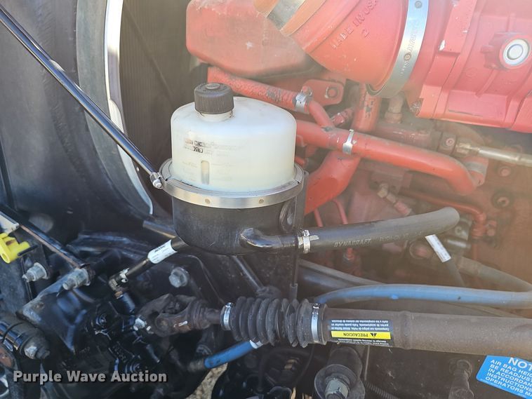 image for item DO7742 2018 Peterbilt 389 semi truck