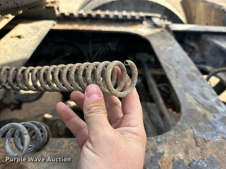 image for item DP6109 2011 Peterbilt 386 semi truck