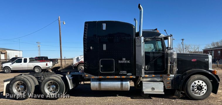 image for item DP6111 2006 Peterbilt 379 semi truck