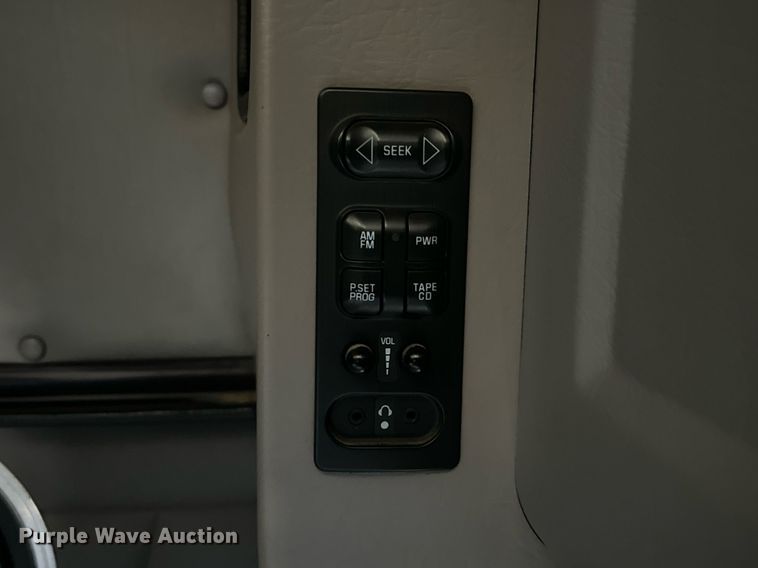 image for item DP6111 2006 Peterbilt 379 semi truck