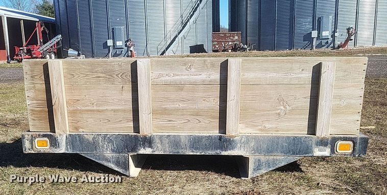 image for item DS5201 Knapheide flatbed