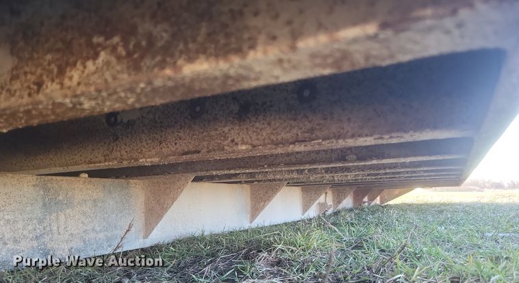 image for item DS5201 Knapheide flatbed