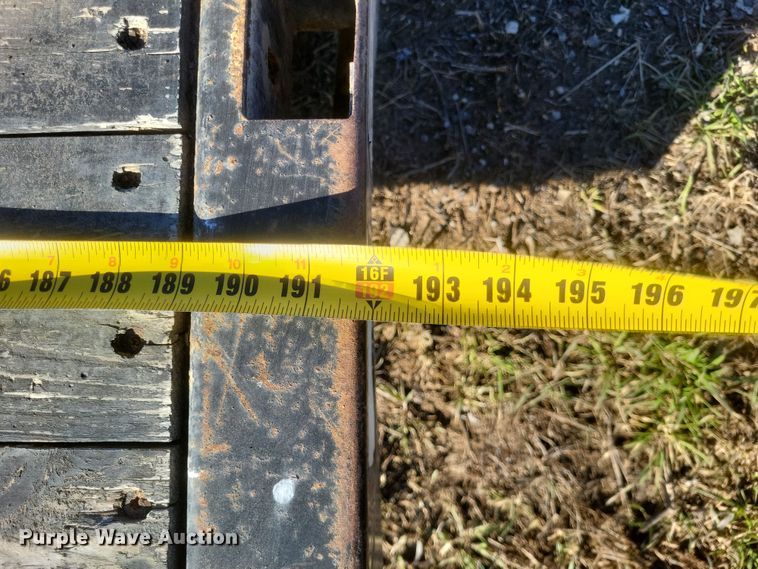 image for item DS5201 Knapheide flatbed