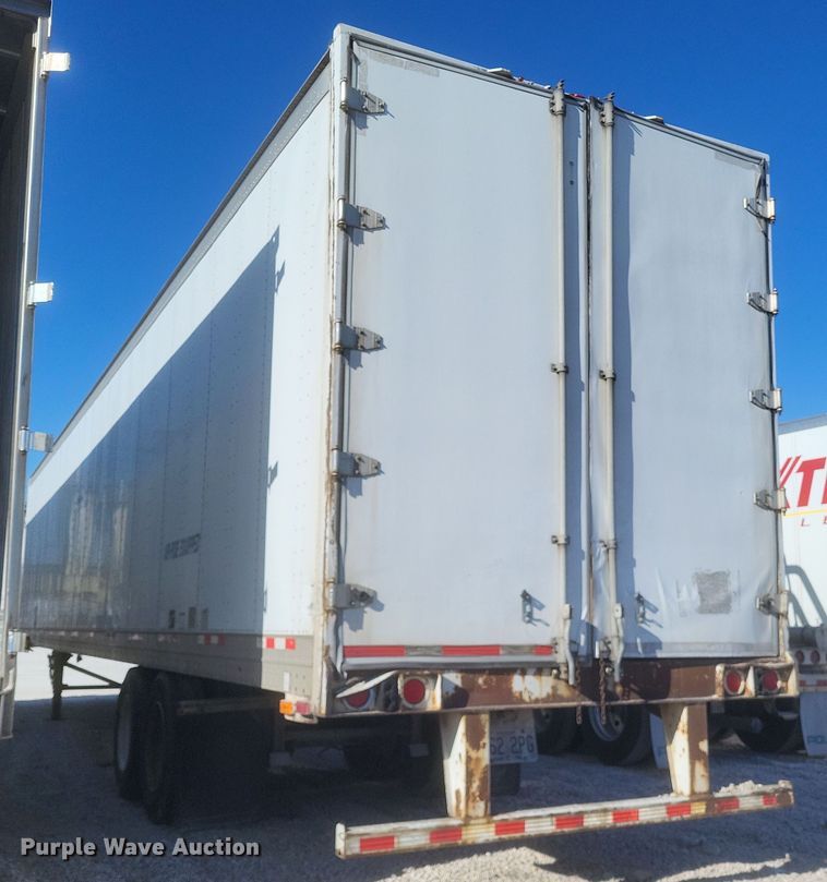 image for item DS5204 2005 Great Dane 7411T-SSLA dry van trailer