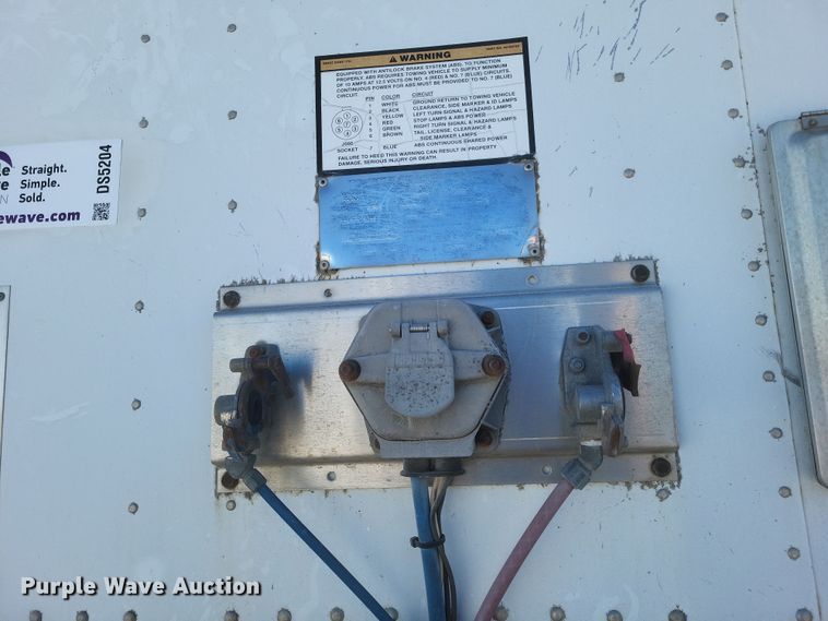 image for item DS5204 2005 Great Dane 7411T-SSLA dry van trailer