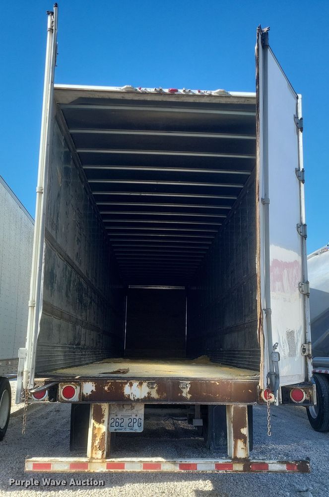 image for item DS5204 2005 Great Dane 7411T-SSLA dry van trailer