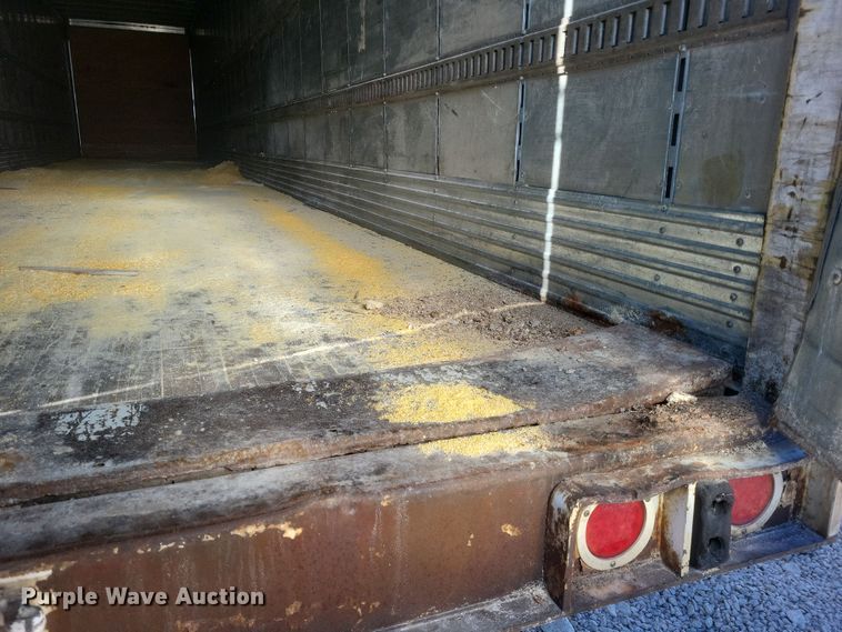 image for item DS5204 2005 Great Dane 7411T-SSLA dry van trailer