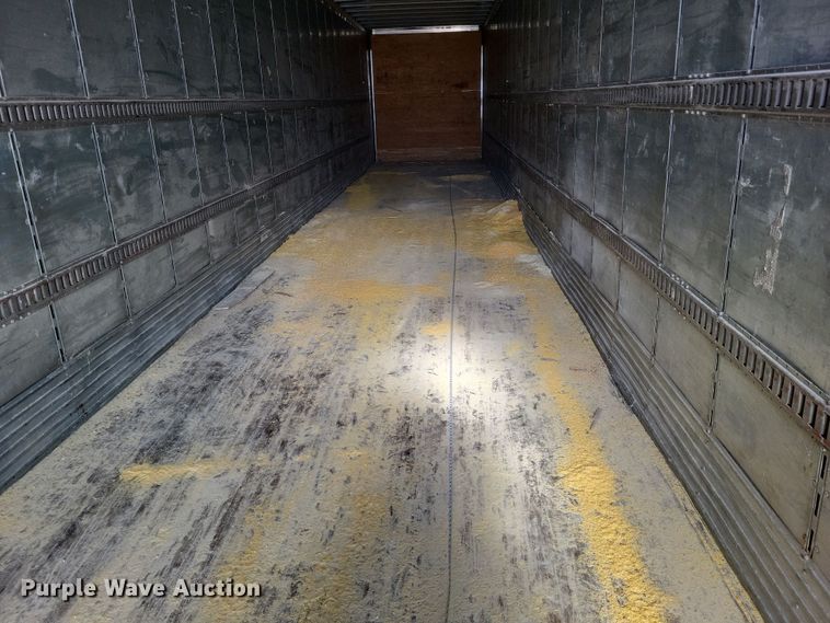 image for item DS5204 2005 Great Dane 7411T-SSLA dry van trailer