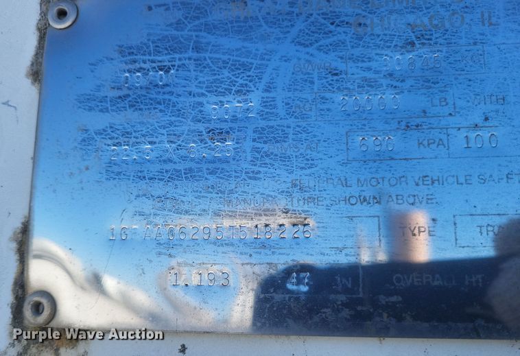 image for item DS5204 2005 Great Dane 7411T-SSLA dry van trailer