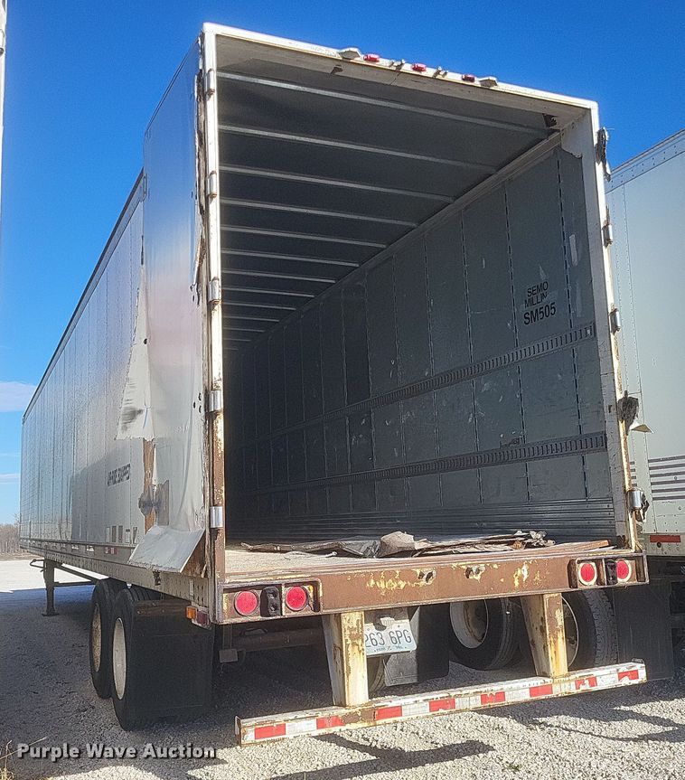 image for item DS5205 2005 Great Dane 7411T-SSLA dry van trailer