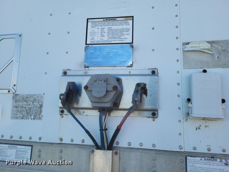 image for item DS5205 2005 Great Dane 7411T-SSLA dry van trailer