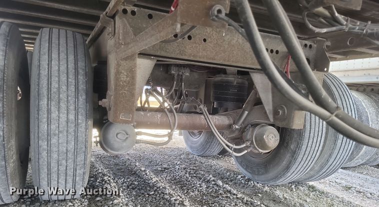 image for item DS5205 2005 Great Dane 7411T-SSLA dry van trailer