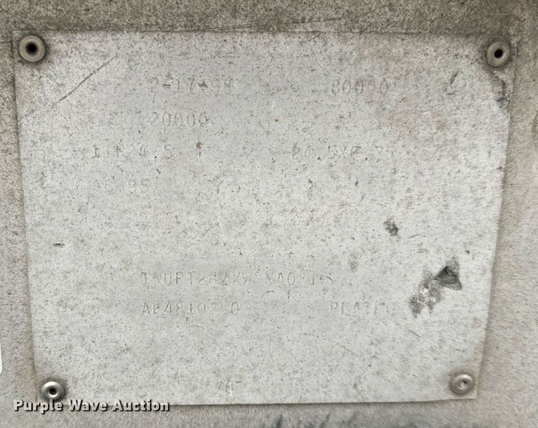 image for item DT2233 1998 Benson  AF4810250 flatbed trailer