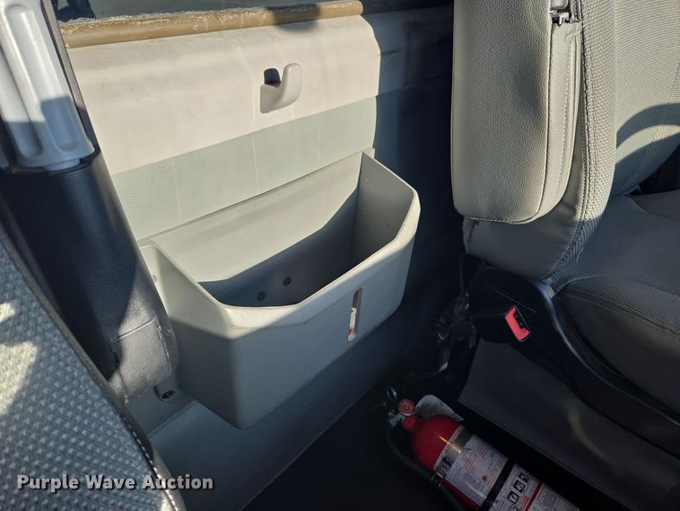 image for item DT7037 2020 Kenworth T680 semi truck