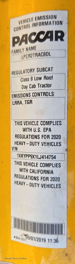 image for item DT7037 2020 Kenworth T680 semi truck