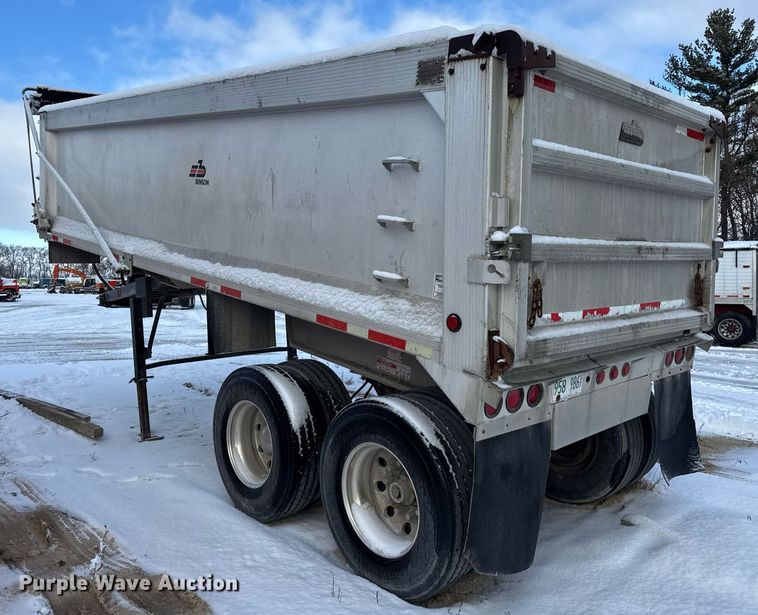image for item DU3289 1997 Benson  end dump trailer