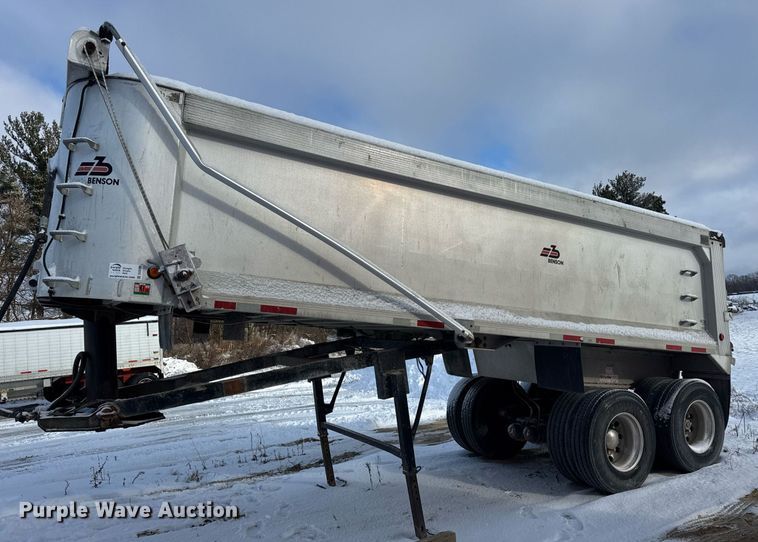 image for item DU3289 1997 Benson  end dump trailer