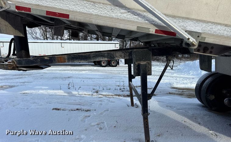 image for item DU3289 1997 Benson  end dump trailer