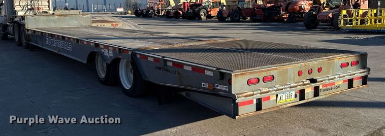 image for item DW2483 2013 Trail-eze TE70HT drop deck hydraulic tail equipment trailer