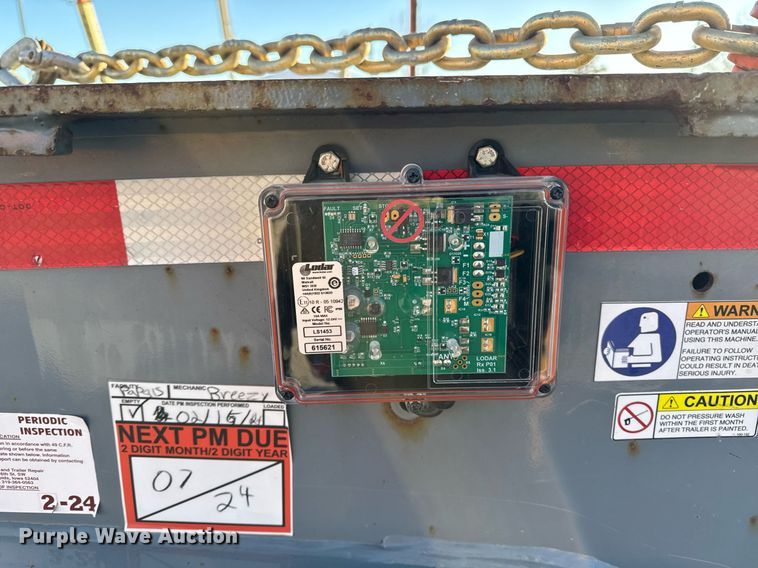 image for item DW2483 2013 Trail-eze TE70HT drop deck hydraulic tail equipment trailer