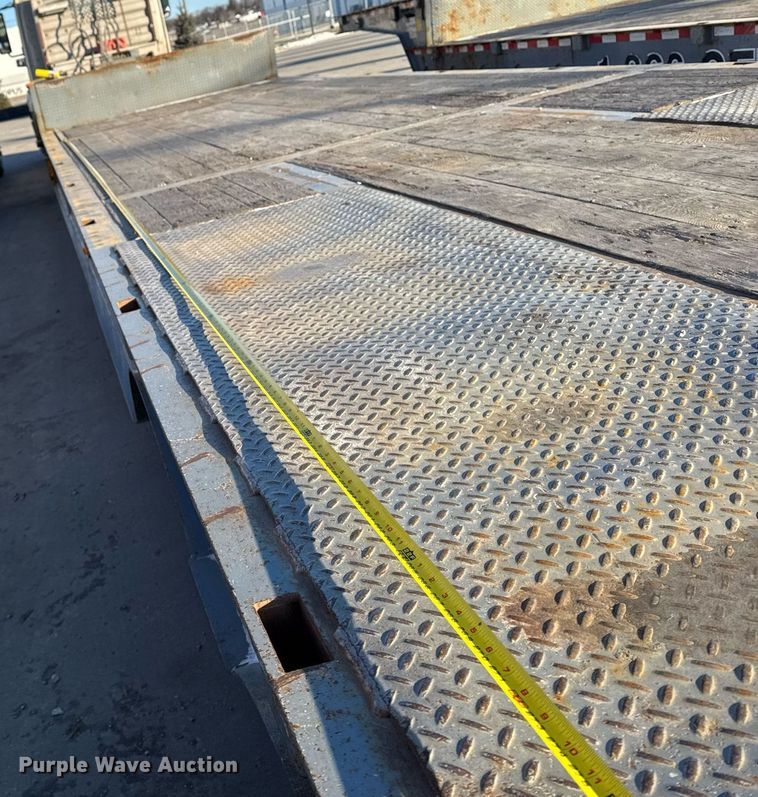 image for item DW2483 2013 Trail-eze TE70HT drop deck hydraulic tail equipment trailer