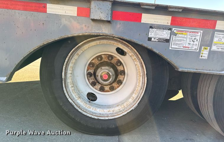 image for item DW2483 2013 Trail-eze TE70HT drop deck hydraulic tail equipment trailer