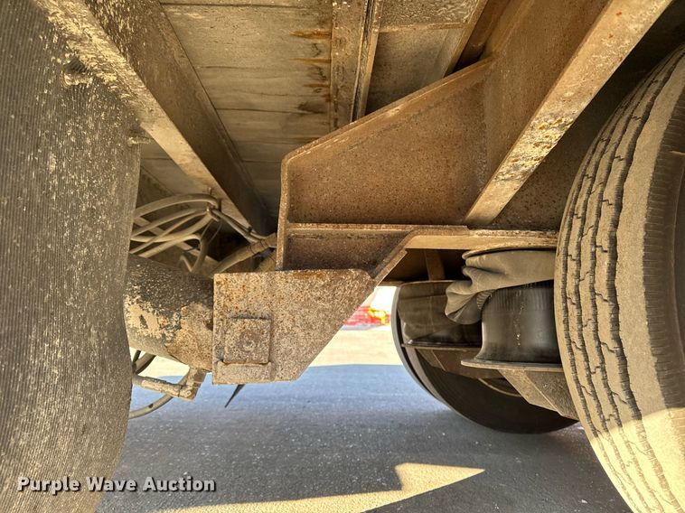 image for item DW2483 2013 Trail-eze TE70HT drop deck hydraulic tail equipment trailer