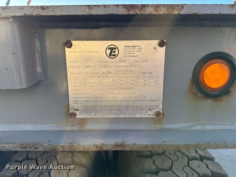 image for item DW2483 2013 Trail-eze TE70HT drop deck hydraulic tail equipment trailer