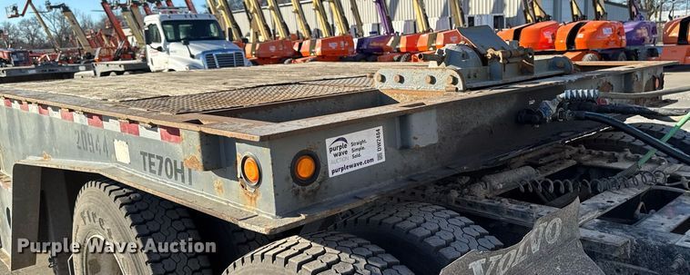 image for item DW2484 2013 Trail-eze TE70HT drop deck hydraulic tail equipment trailer