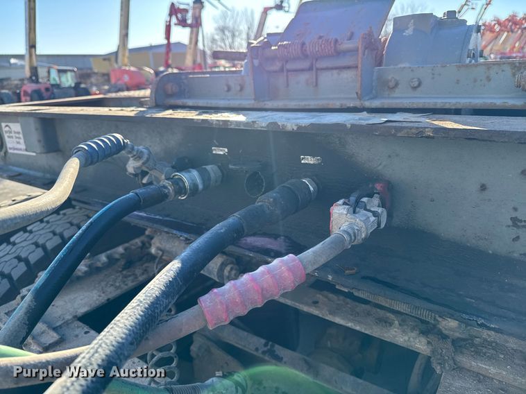 image for item DW2484 2013 Trail-eze TE70HT drop deck hydraulic tail equipment trailer