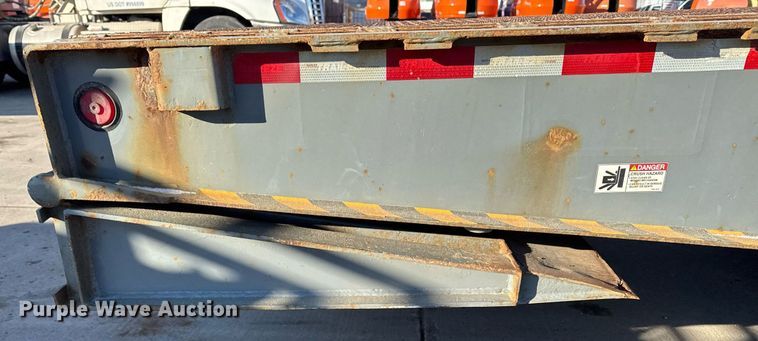 image for item DW2484 2013 Trail-eze TE70HT drop deck hydraulic tail equipment trailer