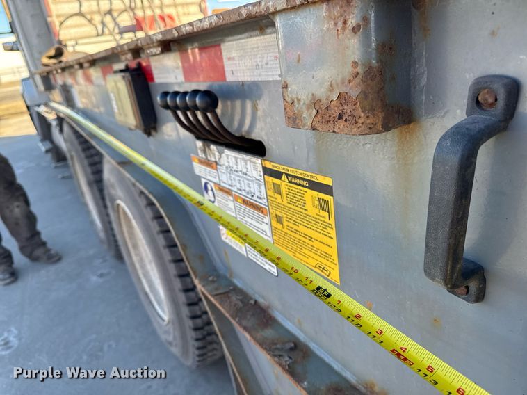 image for item DW2484 2013 Trail-eze TE70HT drop deck hydraulic tail equipment trailer