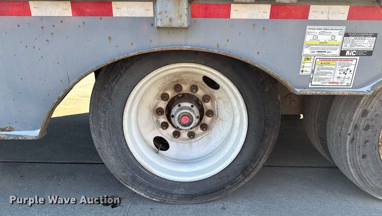 image for item DW2484 2013 Trail-eze TE70HT drop deck hydraulic tail equipment trailer