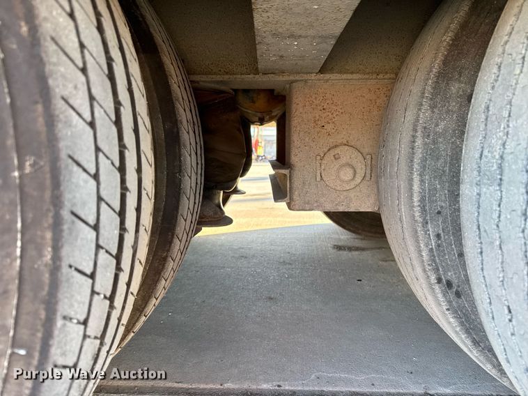 image for item DW2484 2013 Trail-eze TE70HT drop deck hydraulic tail equipment trailer