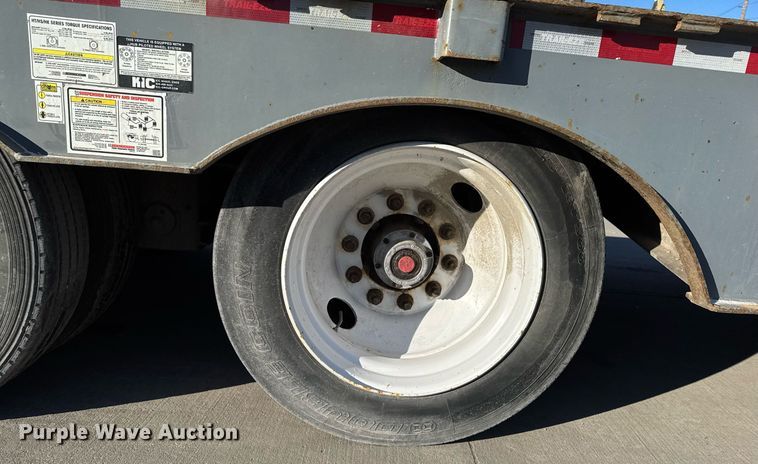 image for item DW2484 2013 Trail-eze TE70HT drop deck hydraulic tail equipment trailer